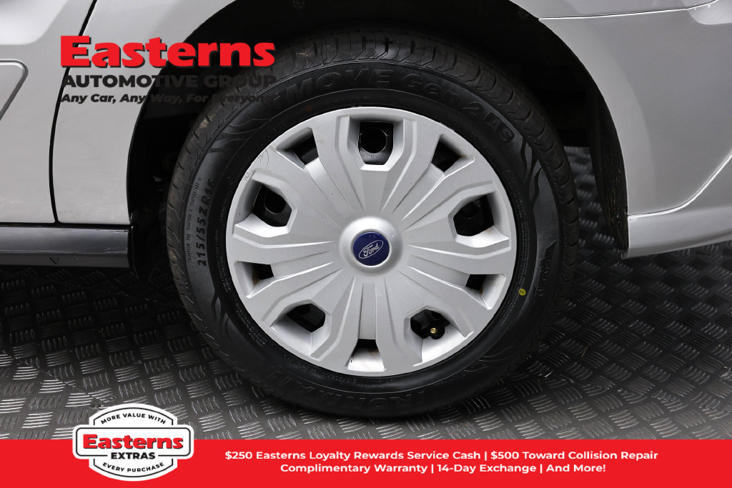 Used 2021 Ford Transit Connect XLT FWD image 9