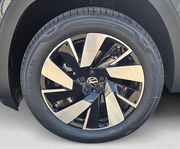 New 2026 Volkswagen Atlas Cross Sport SEL image 10