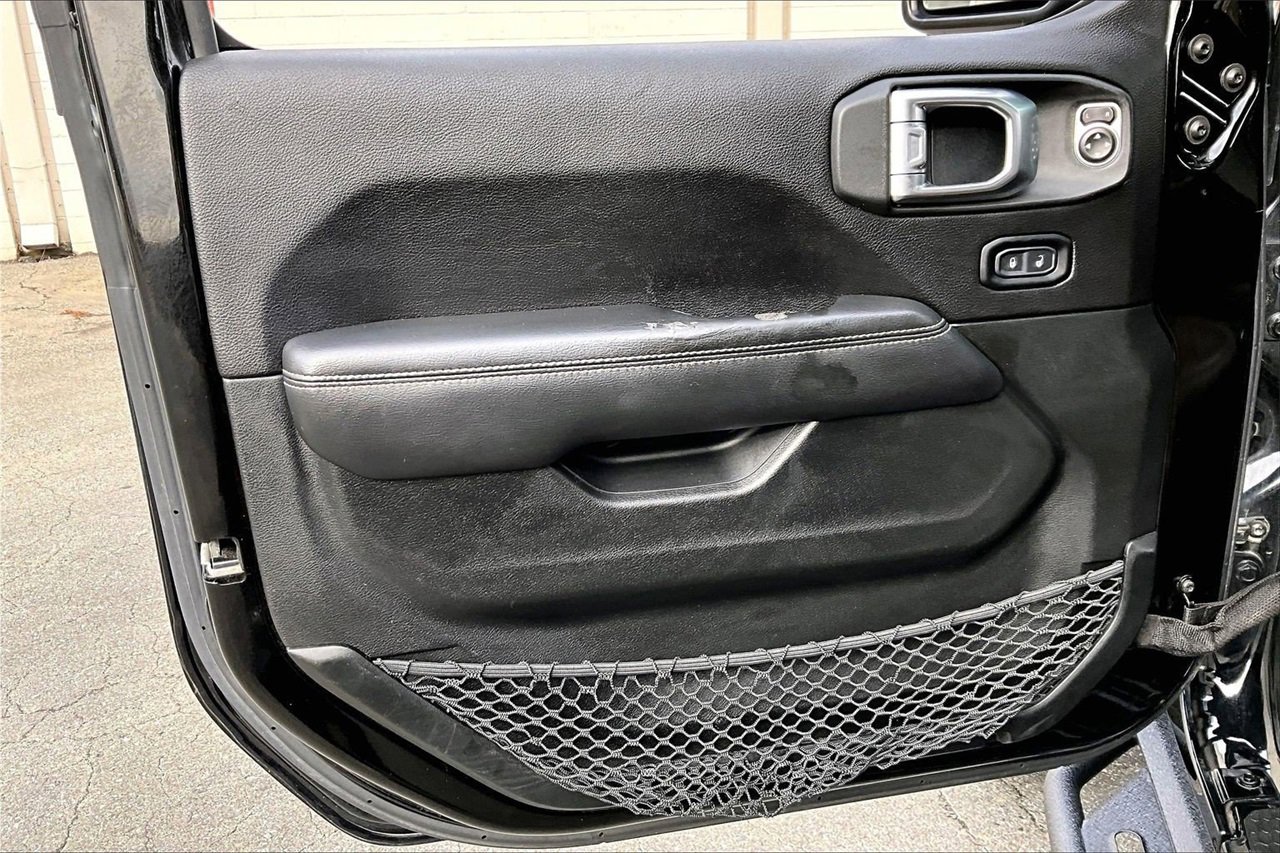 Certified 2020 Jeep Gladiator Rubicon image 26