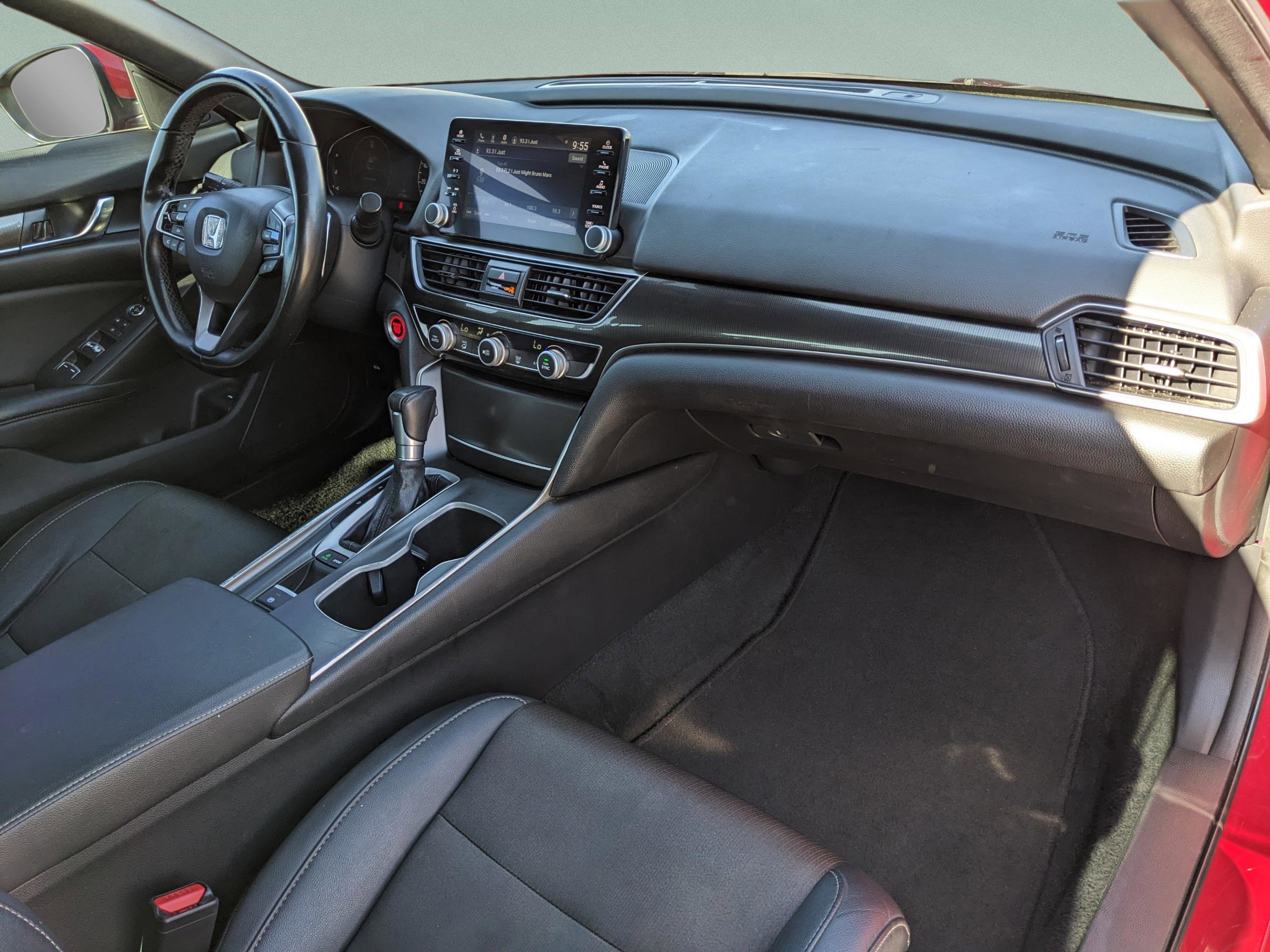 Used 2020 Honda Accord Sport image 28