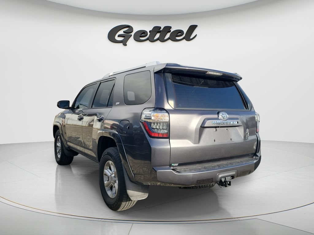 Used 2017 Toyota 4Runner SR5 Premium RWD image 4