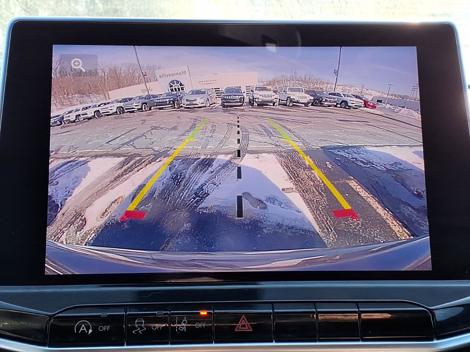 Certified 2023 Jeep Compass Latitude image 15