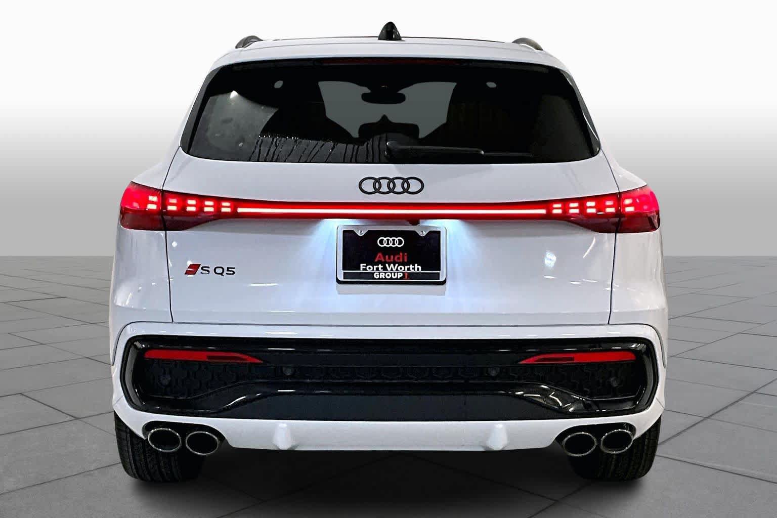 New 2025 Audi SQ5 Premium Plus AWD/4WD image 4