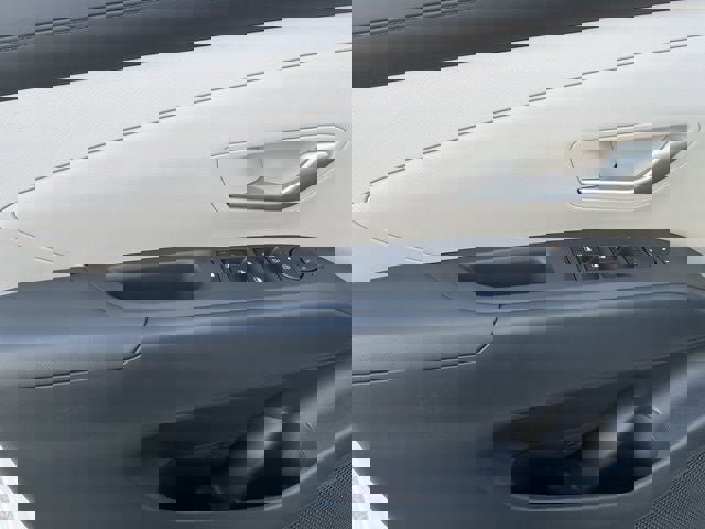 New 2026 Hyundai Tucson SE image 13