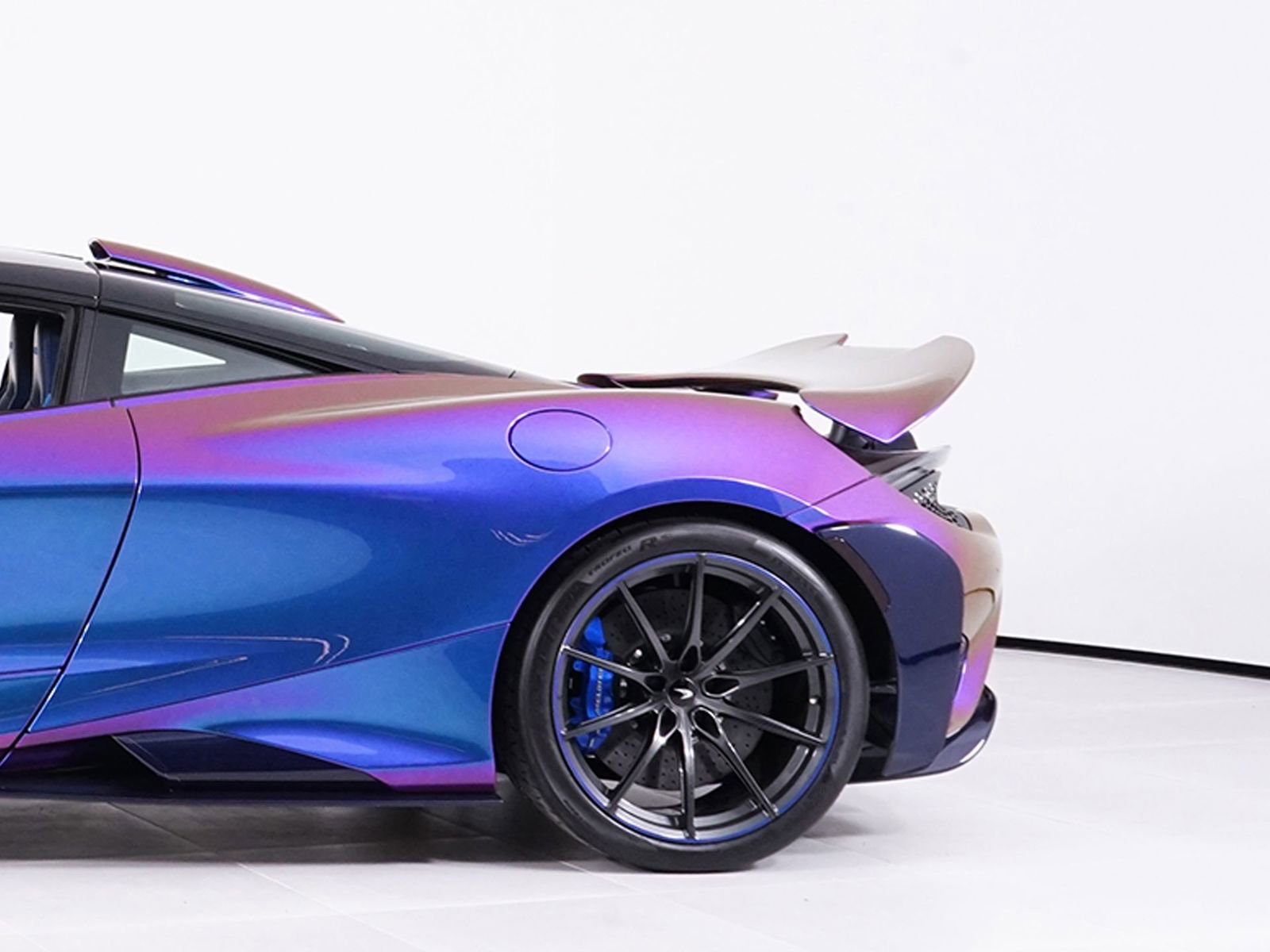 Used 2021 McLaren 765LT image 13