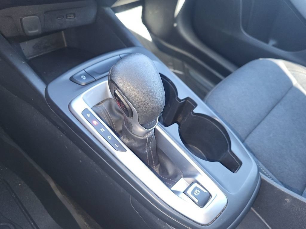 Used 2024 Chevrolet Trax LS w/ LS Convenience Package FWD image 21