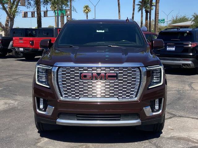 Used 2022 GMC Yukon Denali AWD/4WD image 3