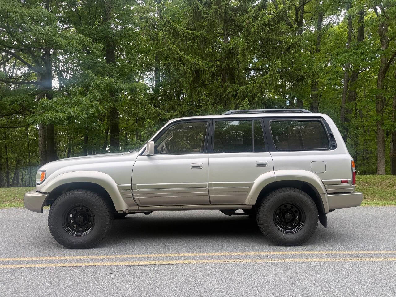 Used 1996 Lexus LX 450 4WD image 8