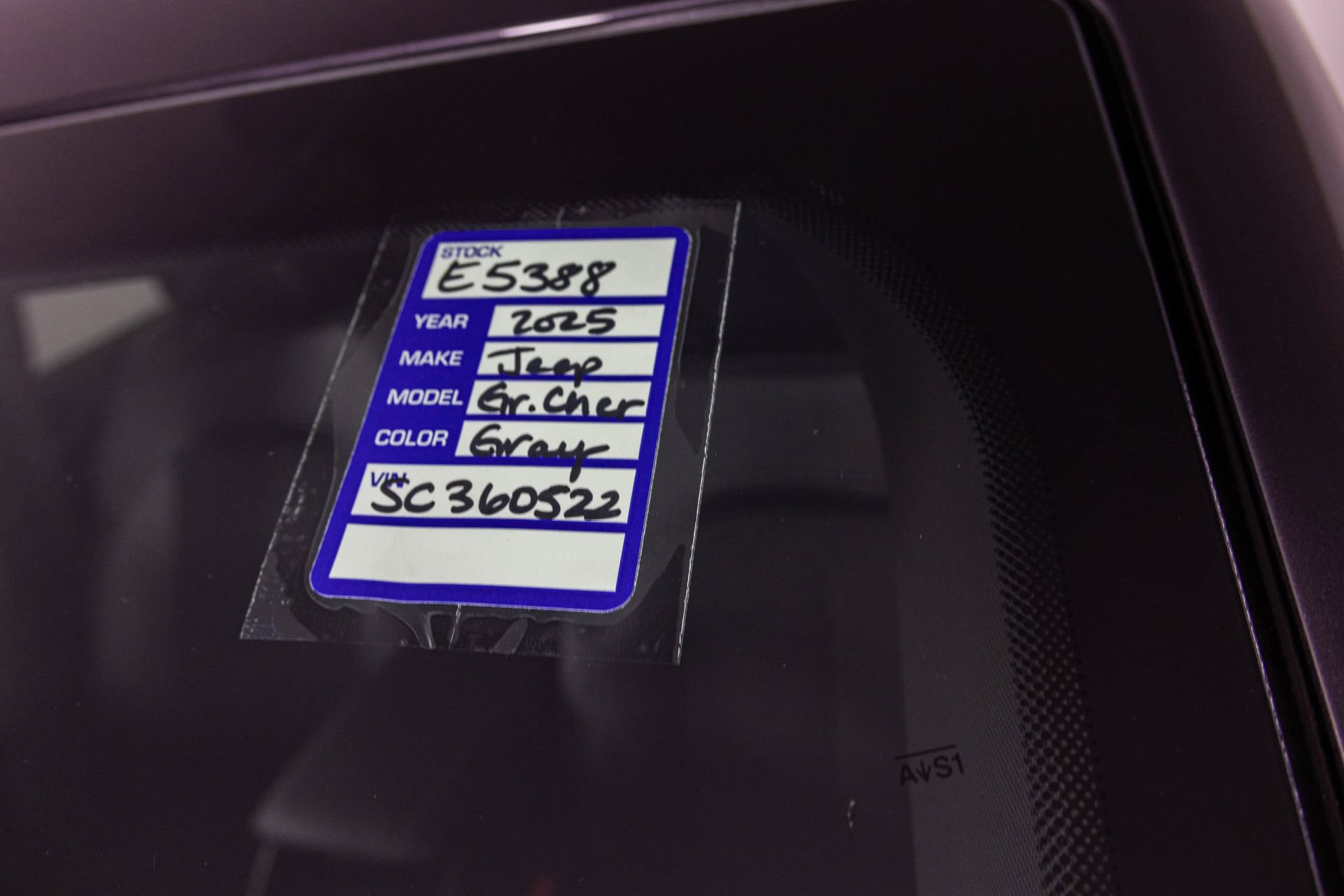 New 2025 Jeep Grand Cherokee Altitude image 38