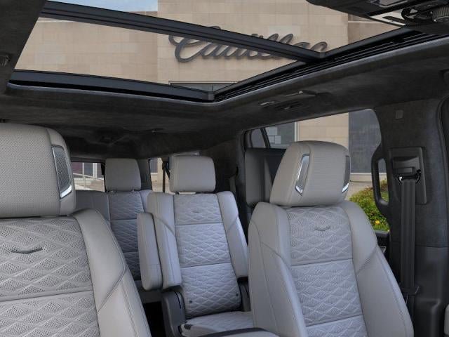 New 2026 Cadillac Escalade ESV Platinum Sport w/ LPO, ONYX Package AWD/4WD image 24