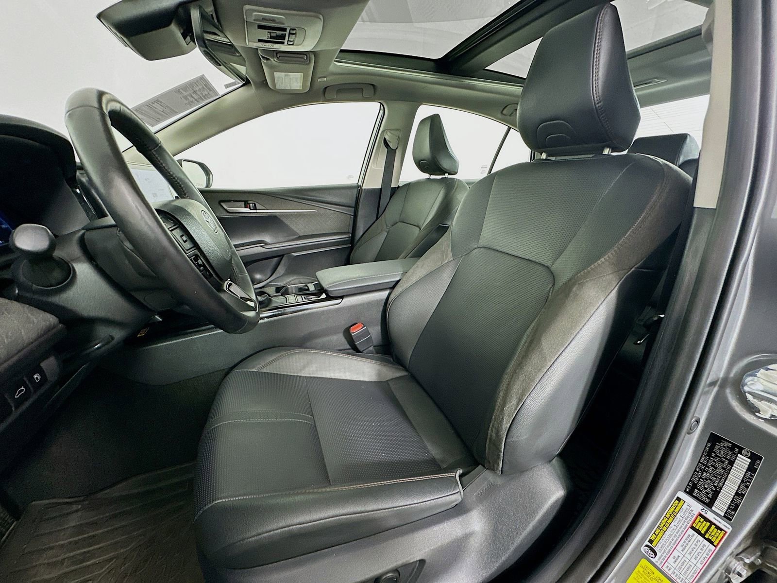 Certified 2025 Toyota Camry XLE image 21