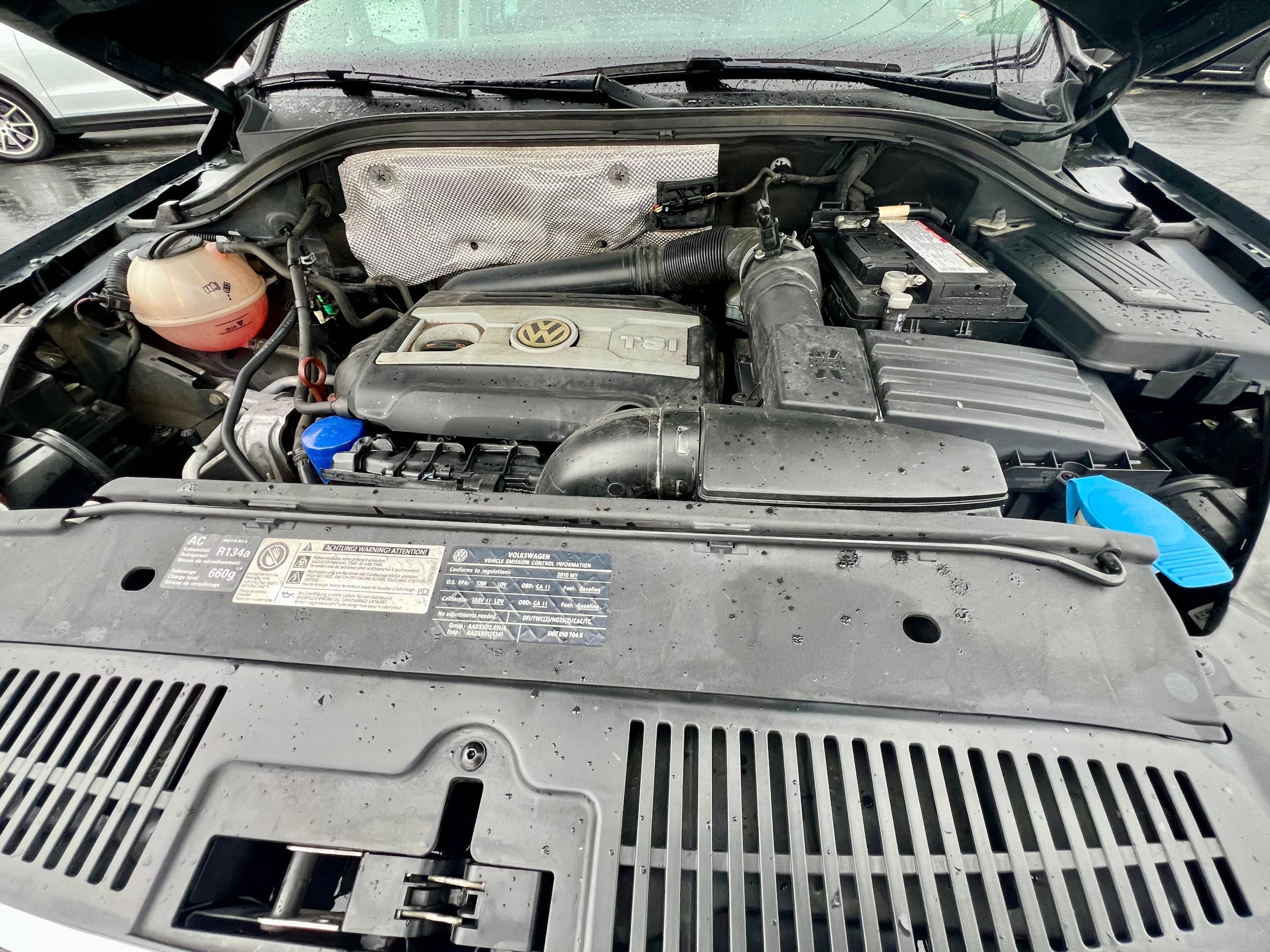 Used 2010 Volkswagen Tiguan S FWD image 21