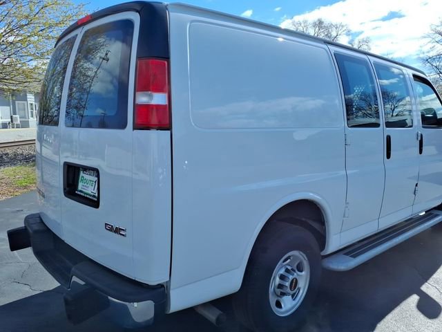Used 2024 GMC Savana 2500 w/ Driver Convenience Package RWD image 5