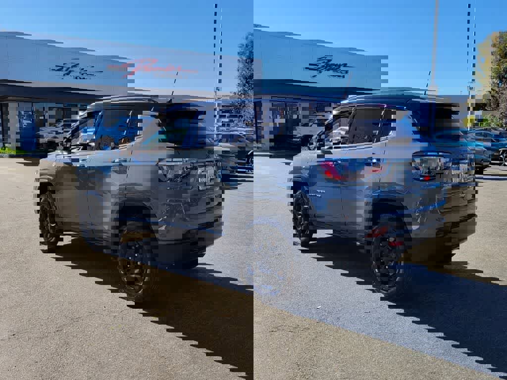 Used 2022 Jeep Compass Trailhawk w/ Trailhawk Convenience Group image 3