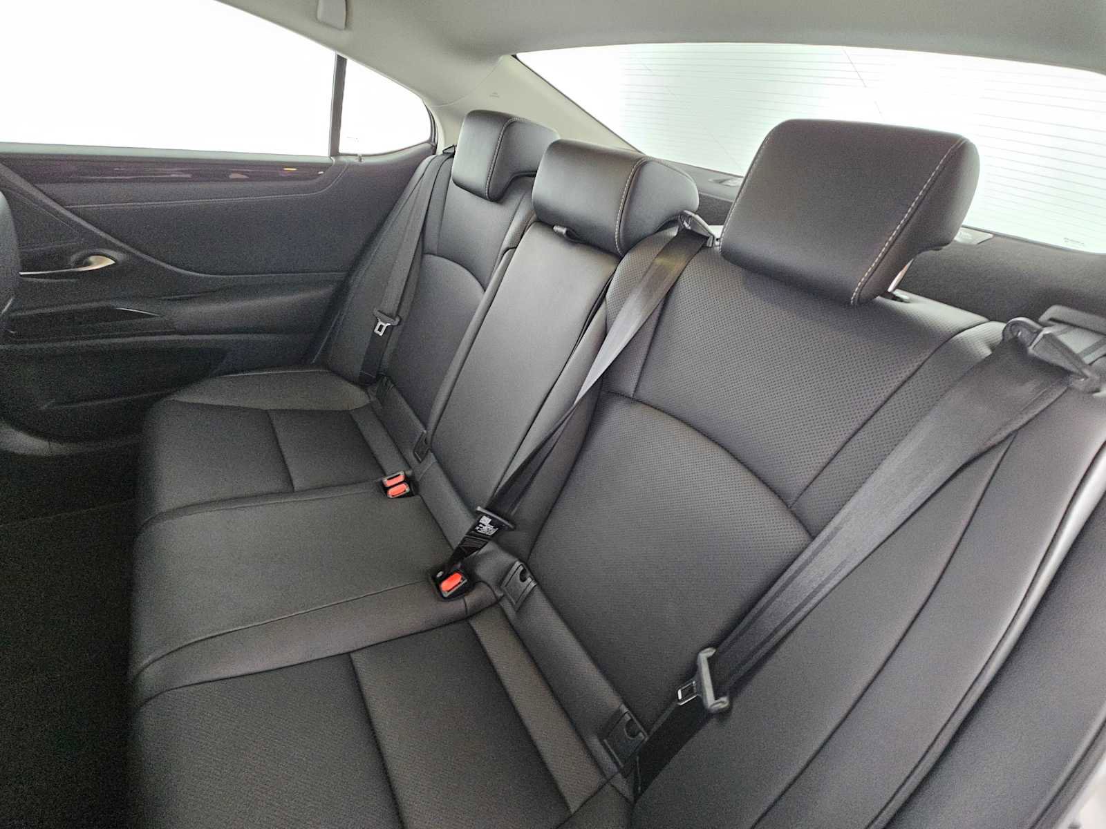 Certified 2020 Lexus ES 350 w/ Premium Package image 17