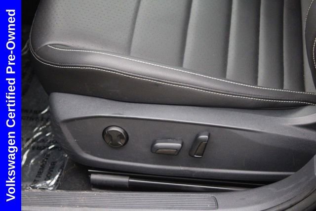 Used 2024 Volkswagen Jetta SE image 15