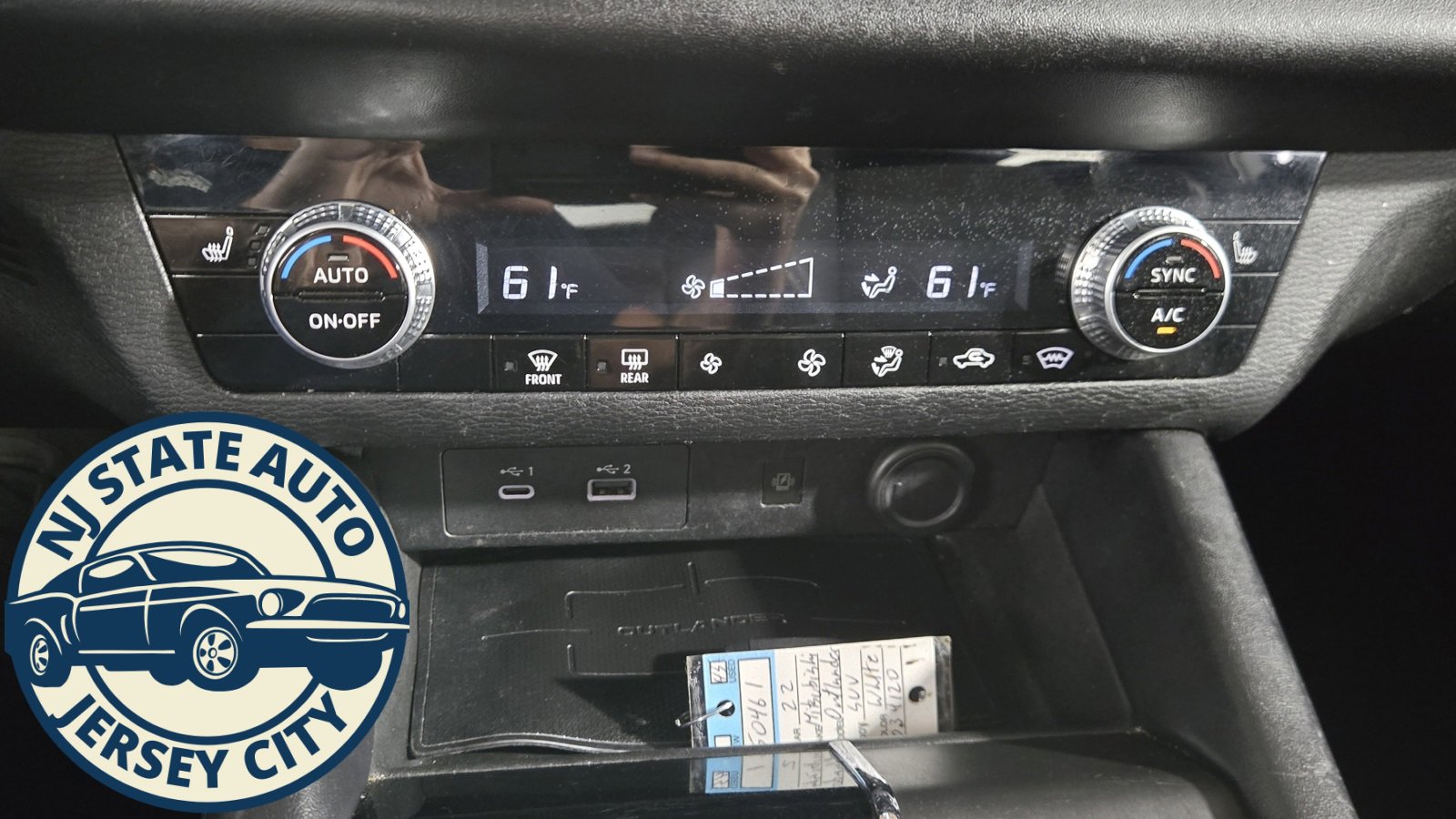 Used 2022 Mitsubishi Outlander SE image 15