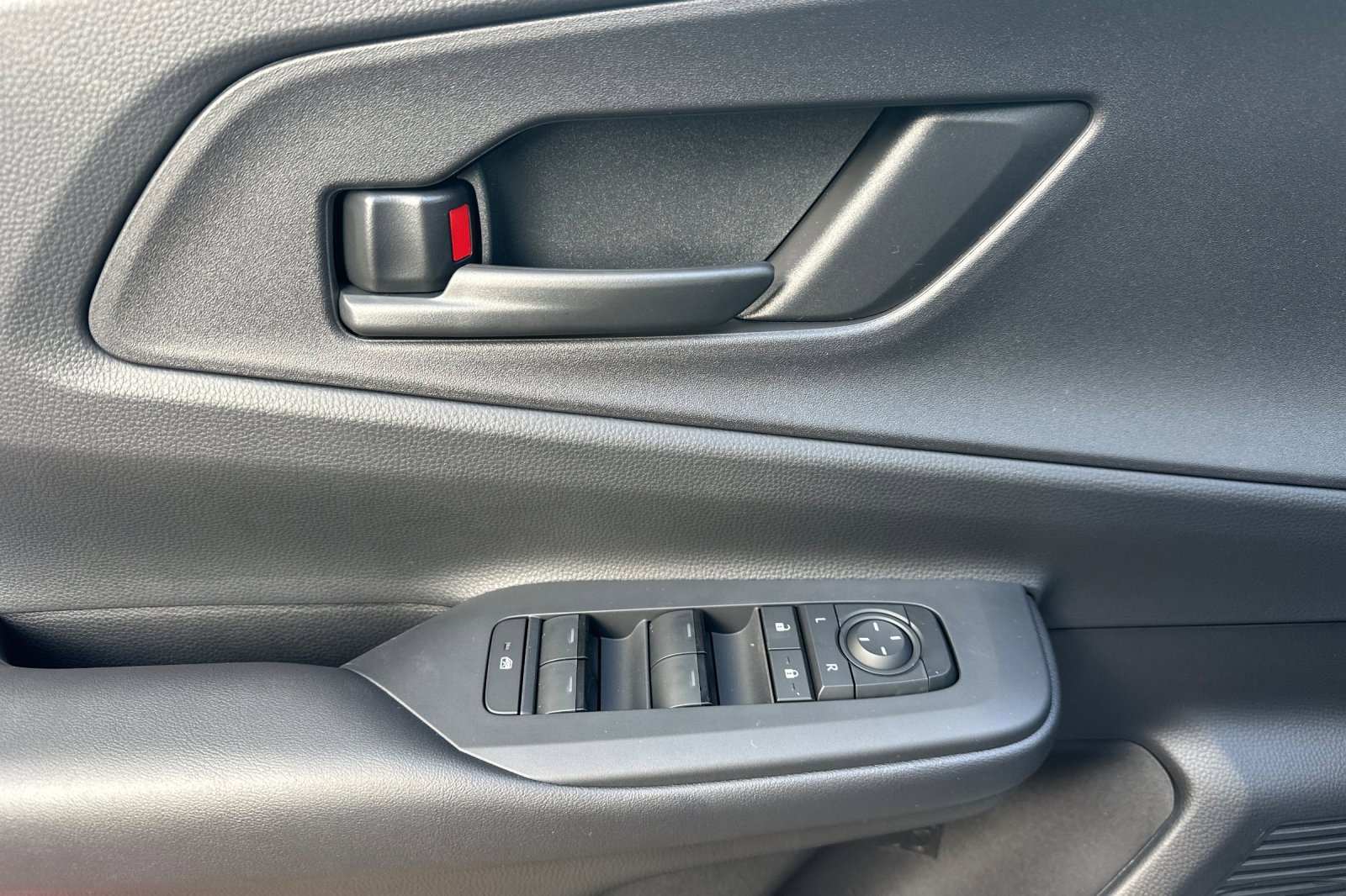 New 2026 Toyota Prius SE image 11