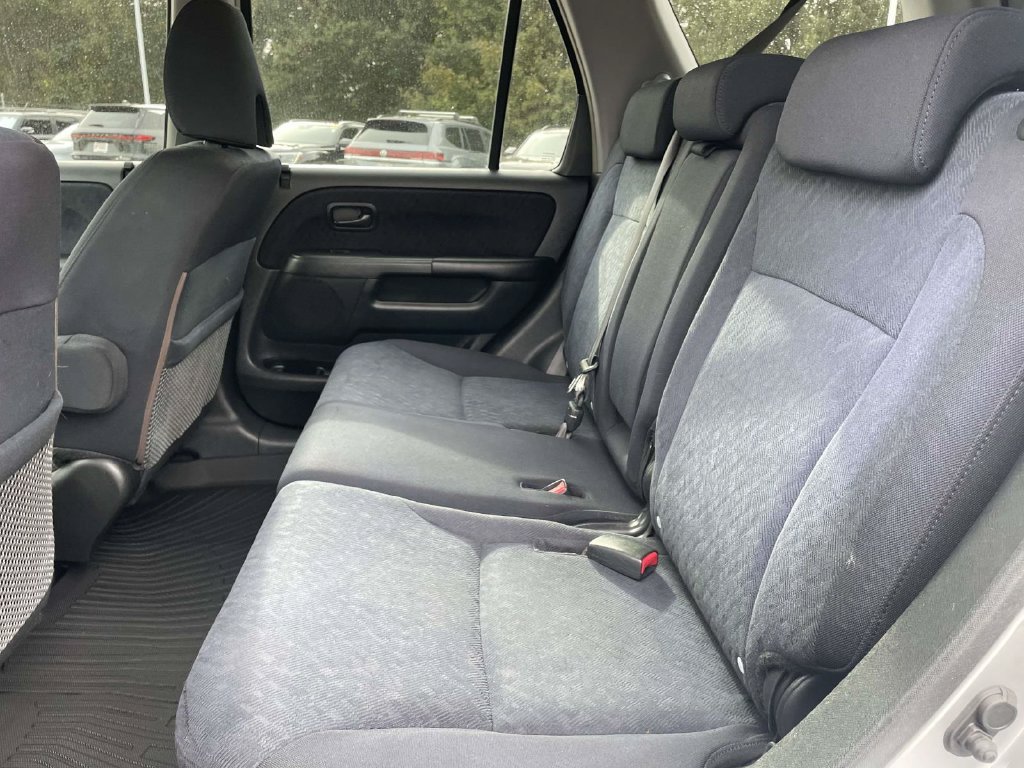 Used 2005 Honda CR-V LX image 12
