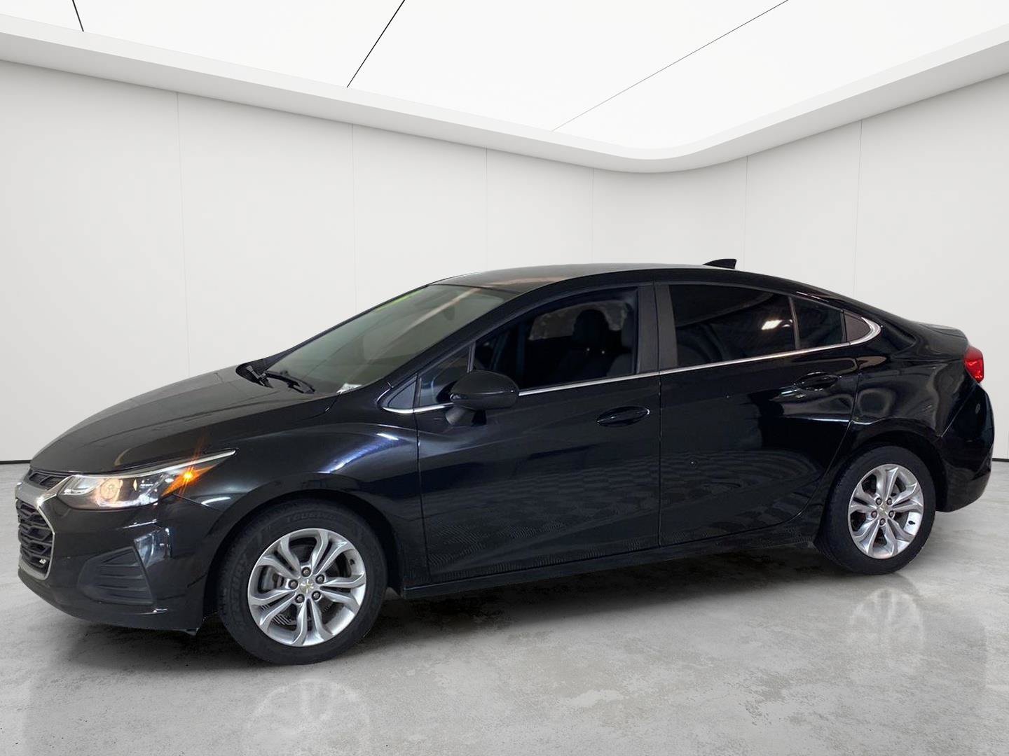 Used 2019 Chevrolet Cruze LT FWD image 43