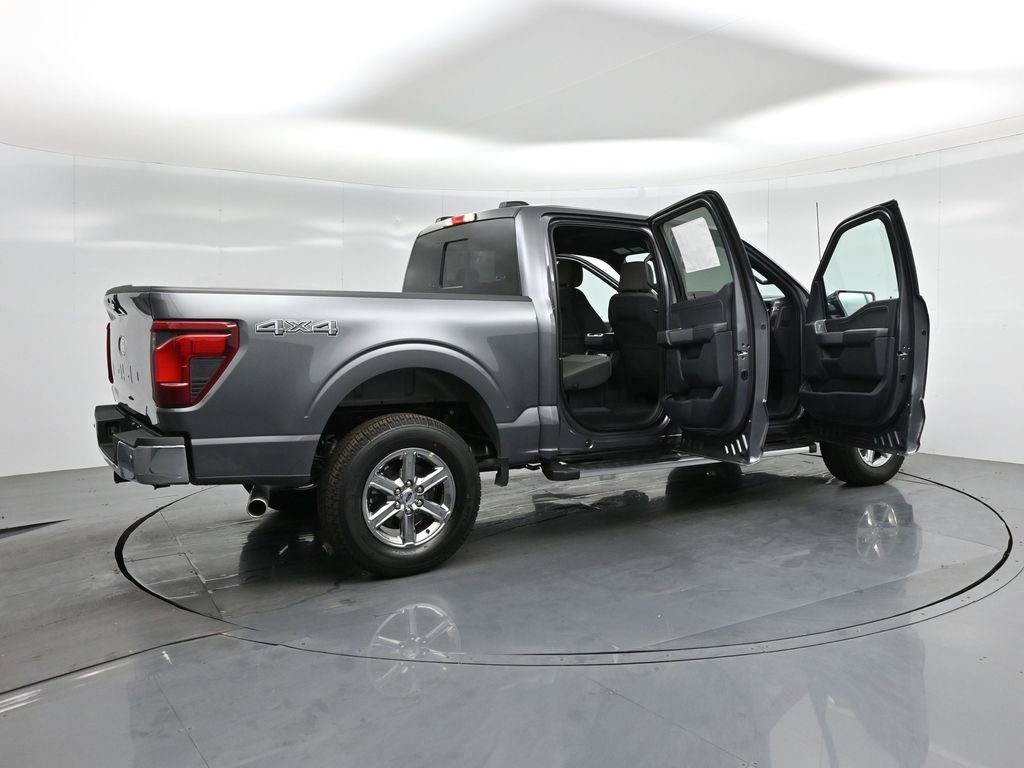 New 2025 Ford F150 XLT w/ Equipment Group 302A MID image 5