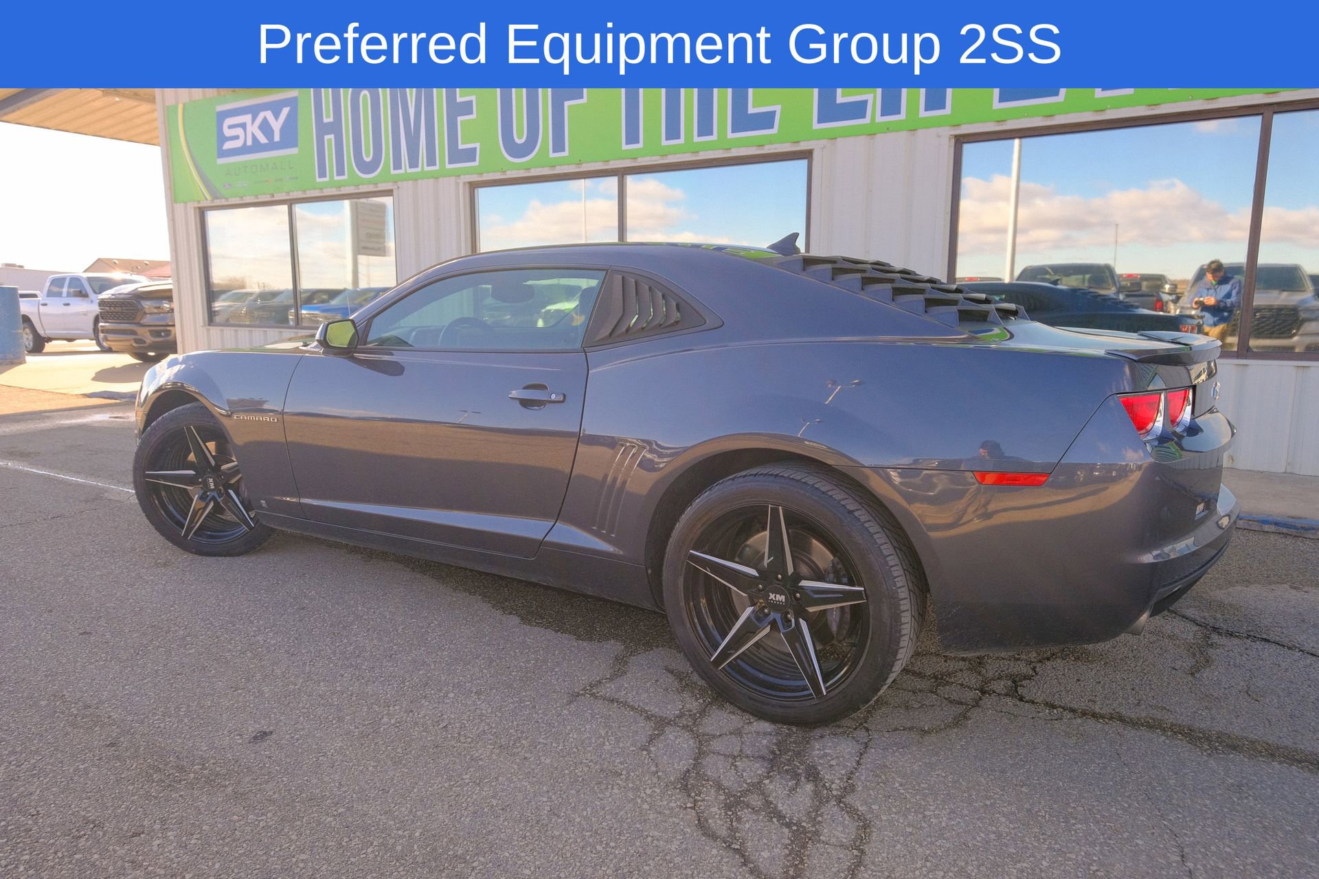 Used 2010 Chevrolet Camaro SS image 4