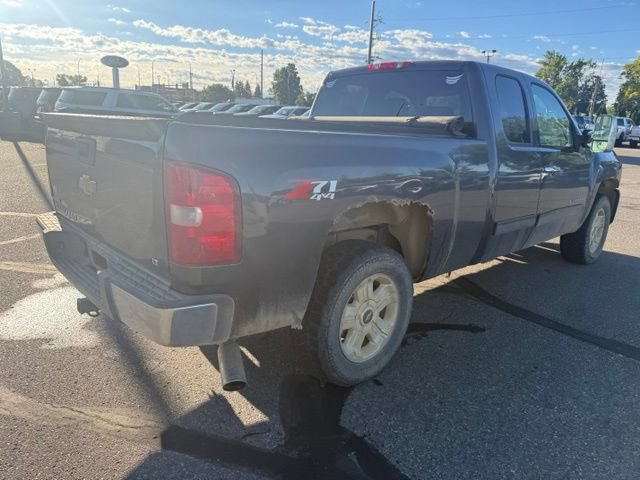 Used 2011 Chevrolet Silverado 1500 LT w/ All-Star Edition AWD/4WD image 10