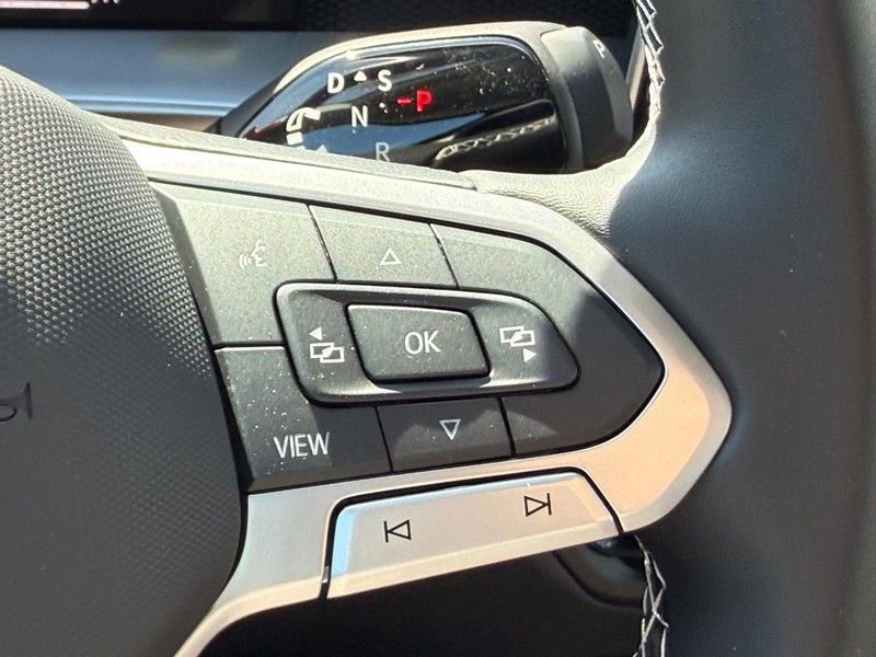 New 2026 Volkswagen Tiguan SE AWD/4WD image 11