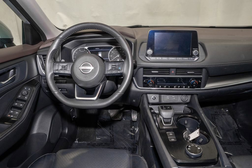 Used 2023 Nissan Rogue SV w/ SV Premium B Package image 7