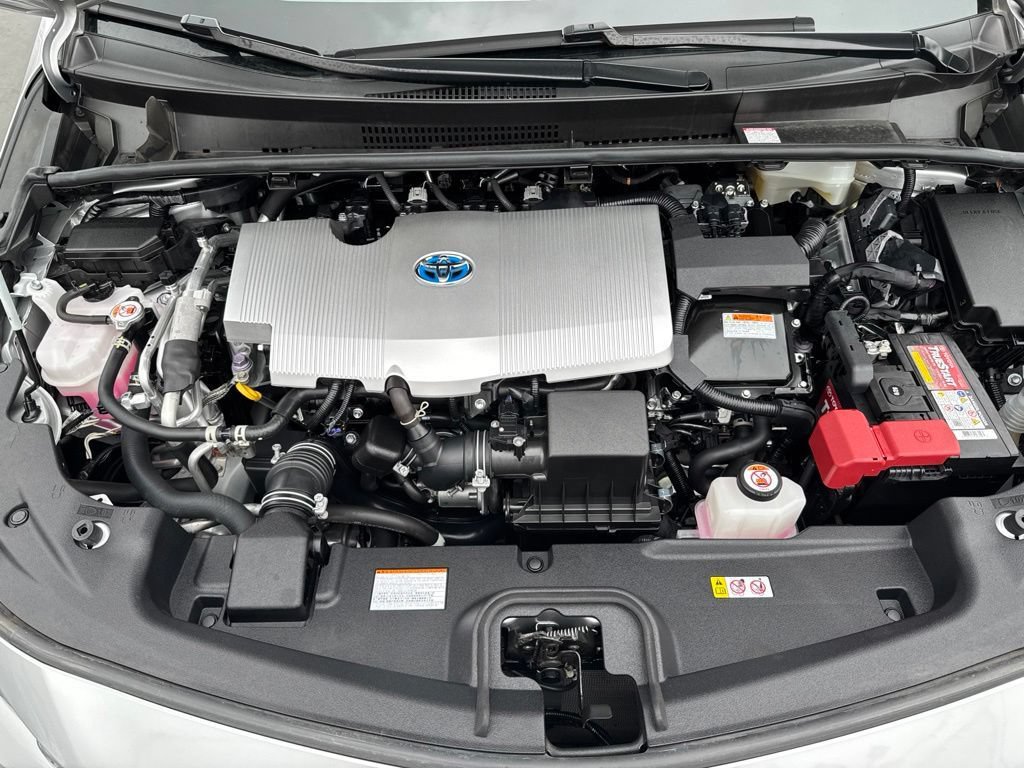 Certified 2021 Toyota Prius Prime XLE w/ Carpet Mat Package (TMS) FWD image 35
