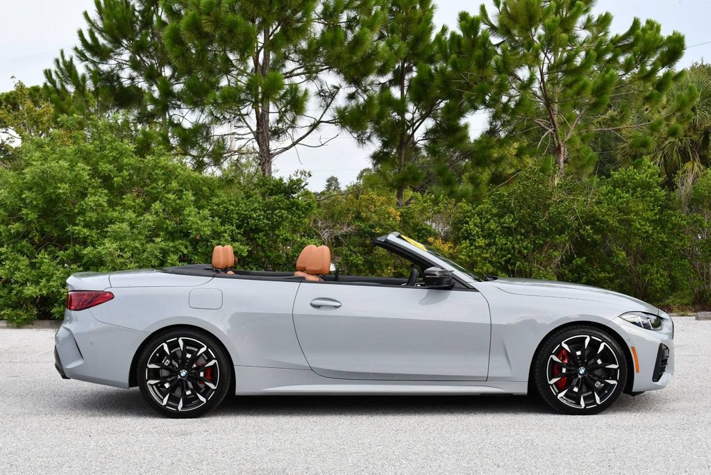 Used 2026 BMW M440i Convertible w/ Premium Package RWD image 50