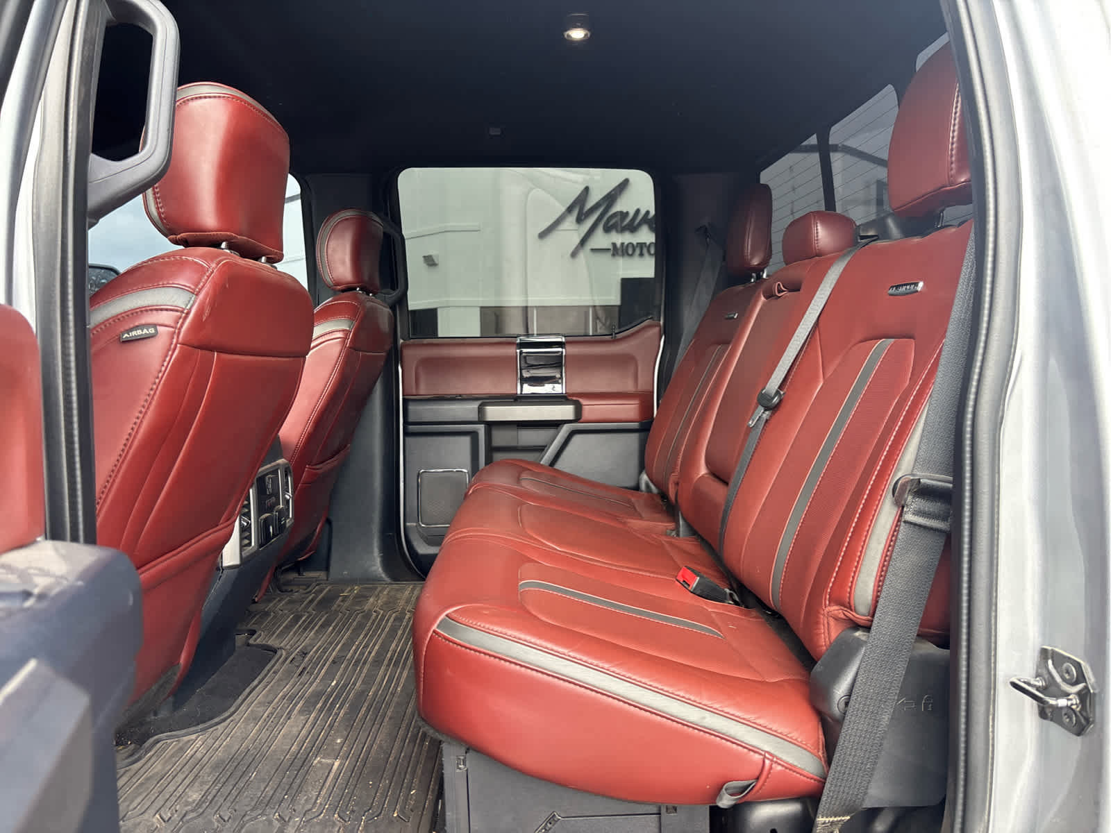 Used 2022 Ford F250 Platinum w/ FX4 Off-Road Package image 6