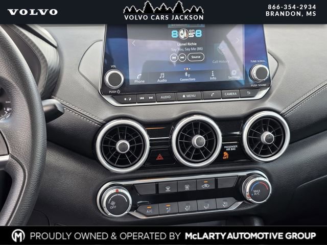 Used 2024 Nissan Sentra SV FWD image 9