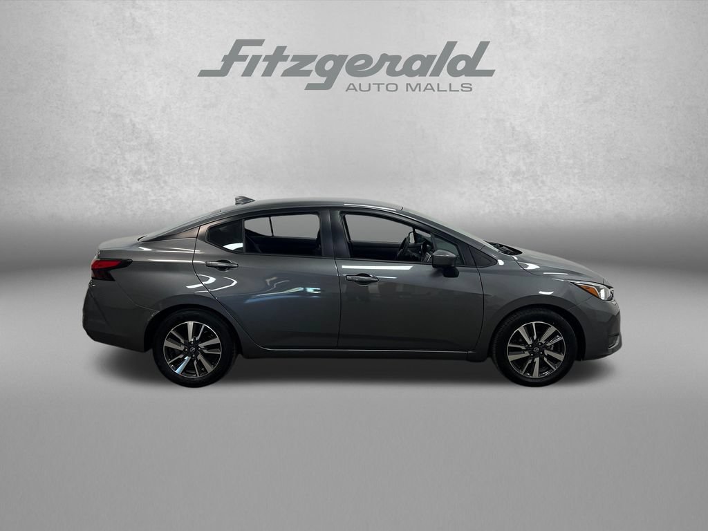 Used 2024 Nissan Versa SV FWD image 7