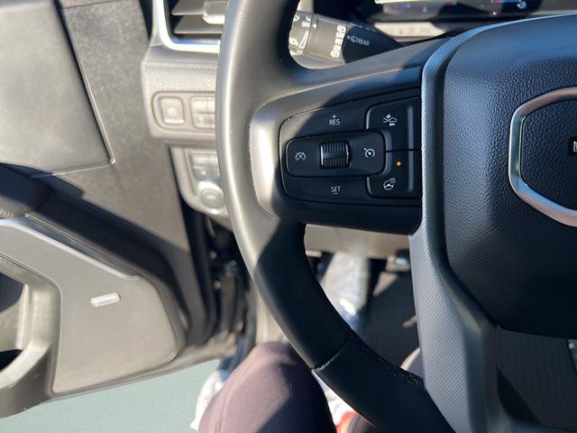 Used 2024 GMC Yukon XL Denali image 18