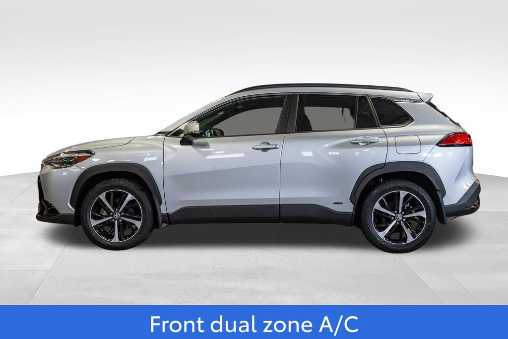 Used 2023 Toyota Corolla Cross XSE w/ Convenience Package image 4