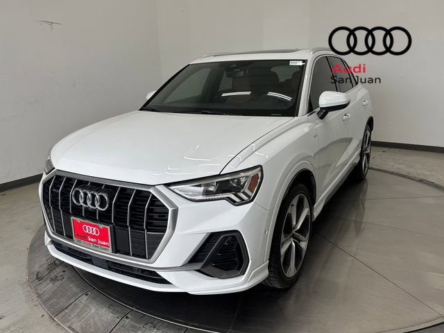 Used 2020 Audi Q3 2.0T Prestige w/ Prestige Package image 3