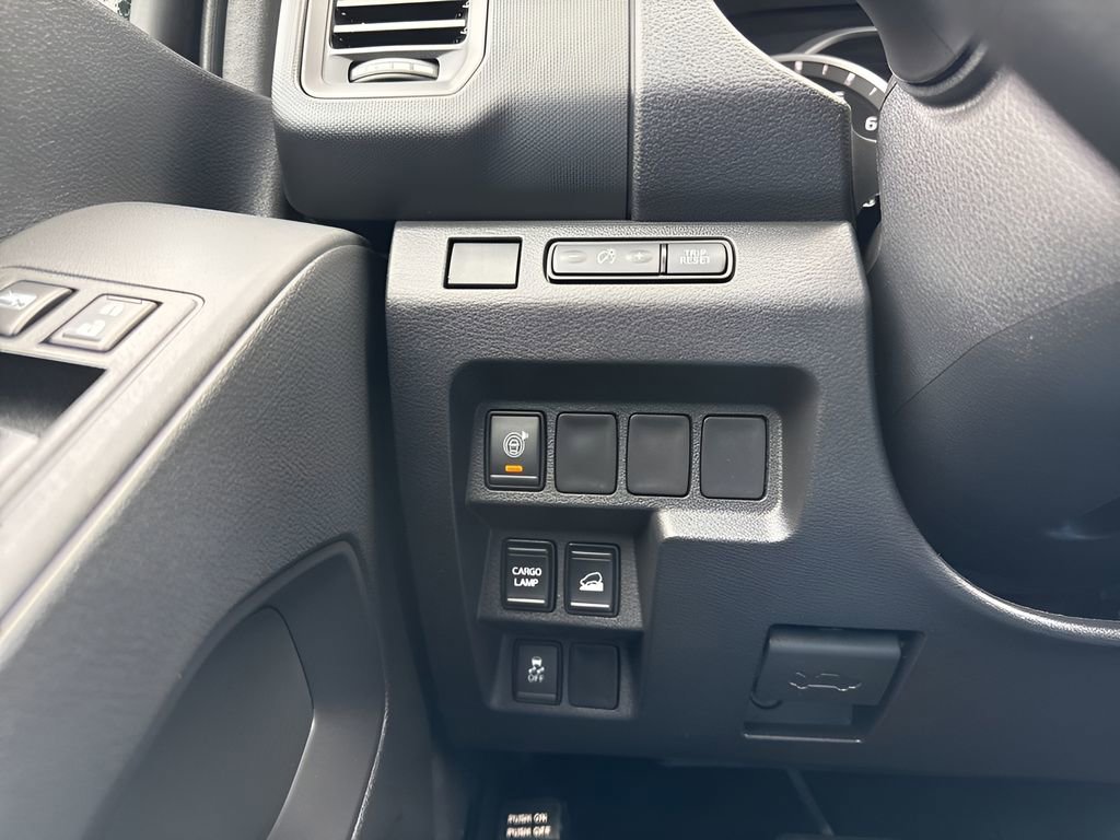 Used 2024 Nissan Frontier S w/ Technology Package AWD/4WD image 21