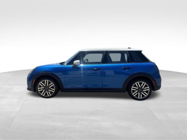 Used 2026 MINI Cooper 4-Door Hardtop FWD image 8