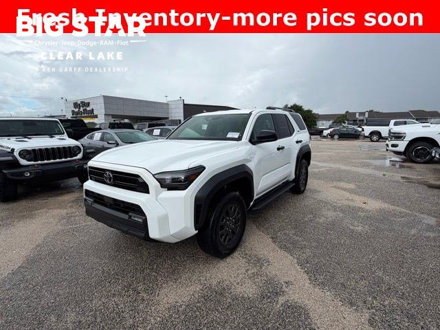 Used 2025 Toyota 4Runner SR5 RWD video 1
