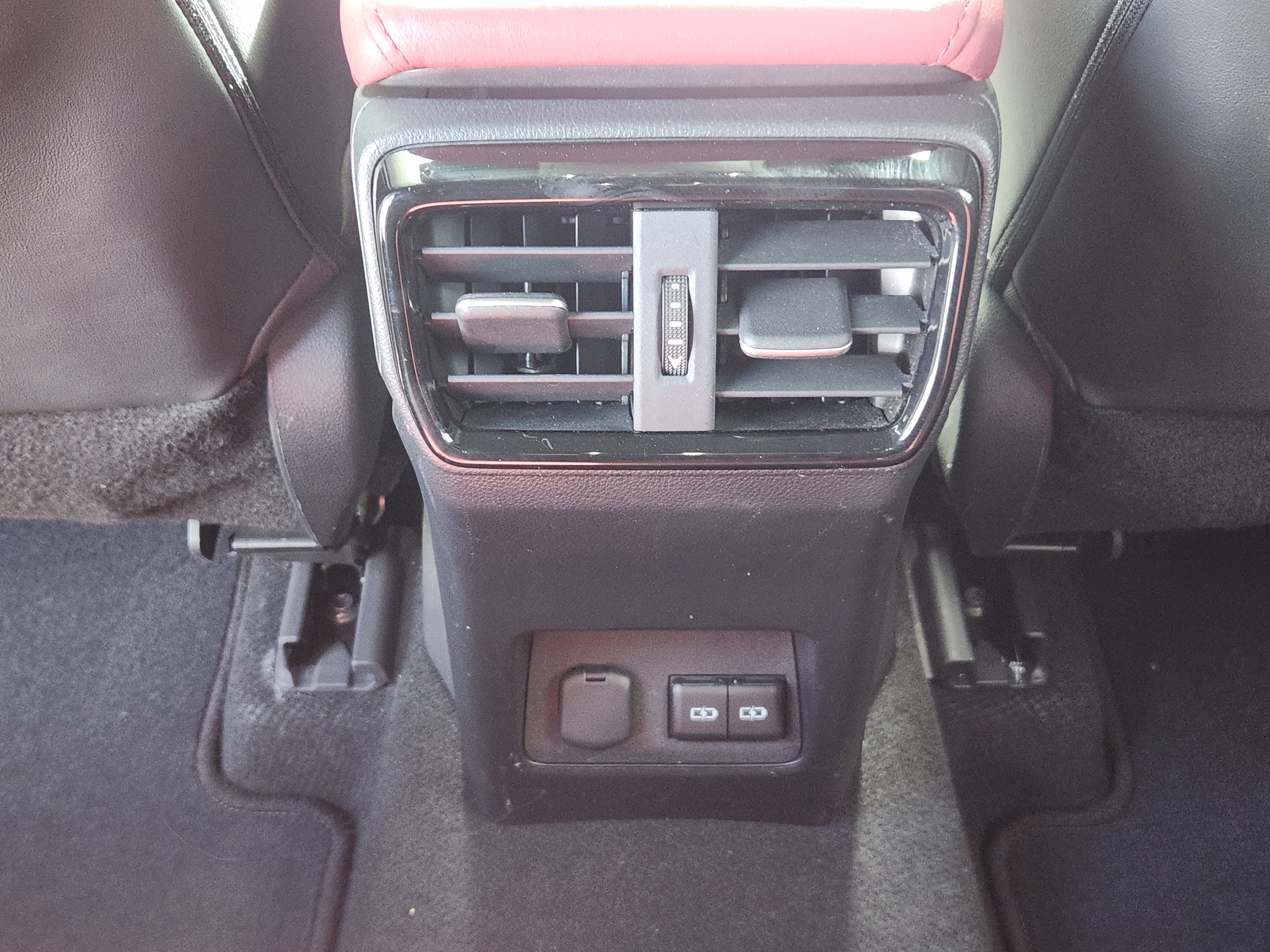 Used 2024 Lexus NX 250 FWD w/ Premium Package image 37