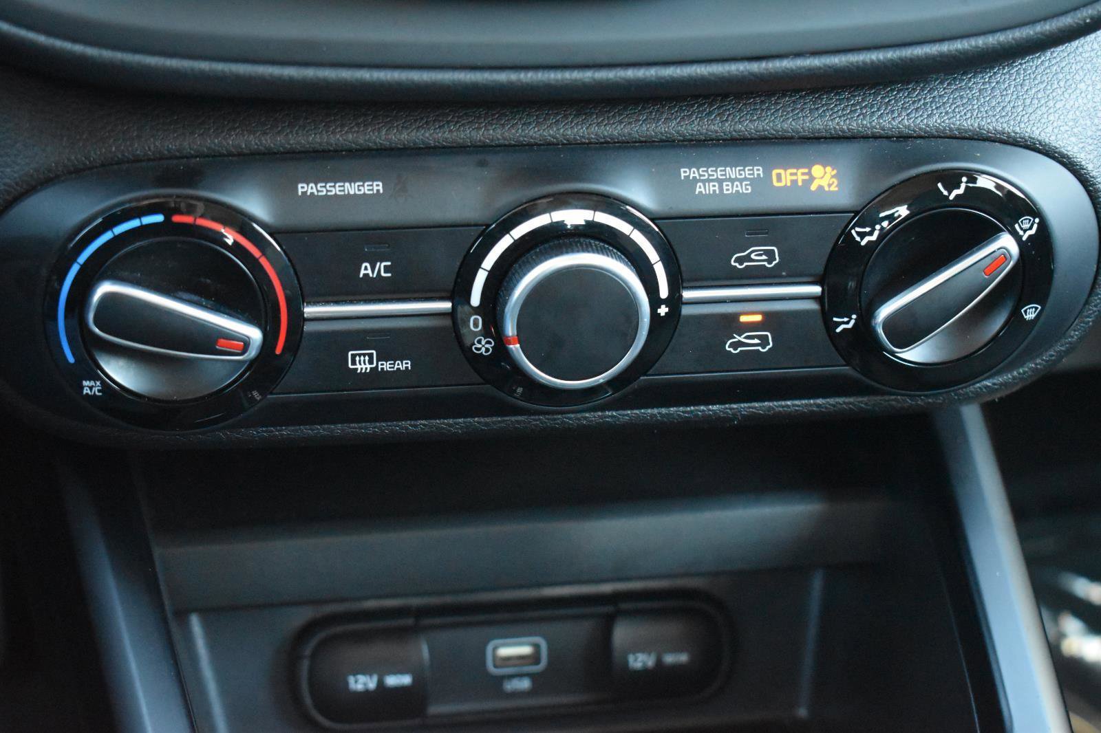 Used 2024 Kia Soul LX w/ Option Group 015 image 9