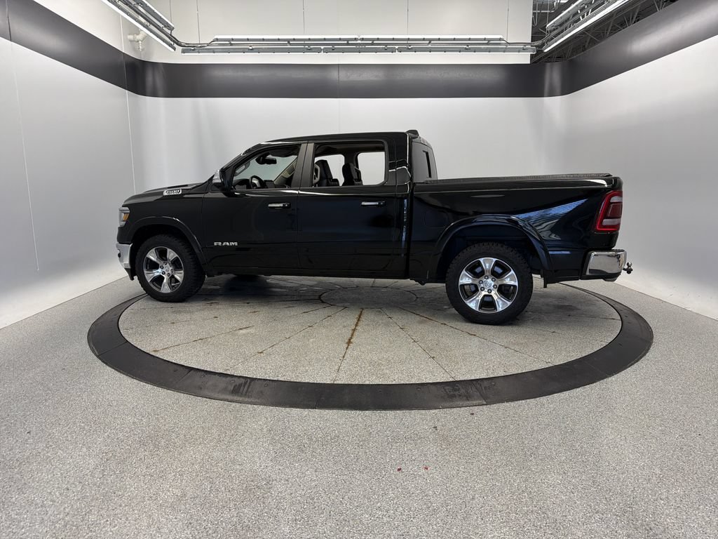 Used 2019 RAM 1500 Laramie AWD/4WD image 3