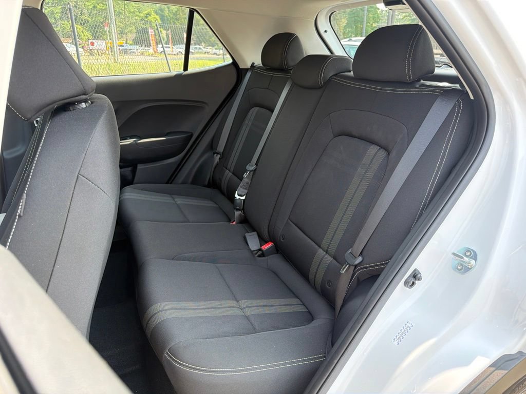 Used 2024 Hyundai Venue SEL FWD image 21
