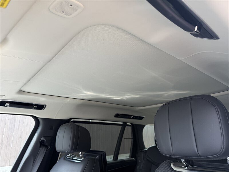 Used 2023 Land Rover Range Rover Long Wheelbase First Edition AWD/4WD image 21