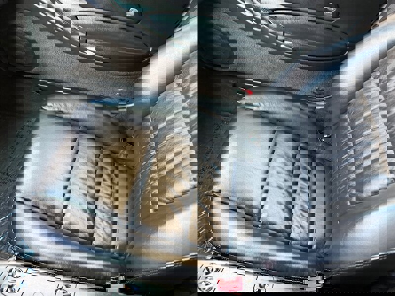 Used 2002 Porsche 911 Carrera 4 image 17