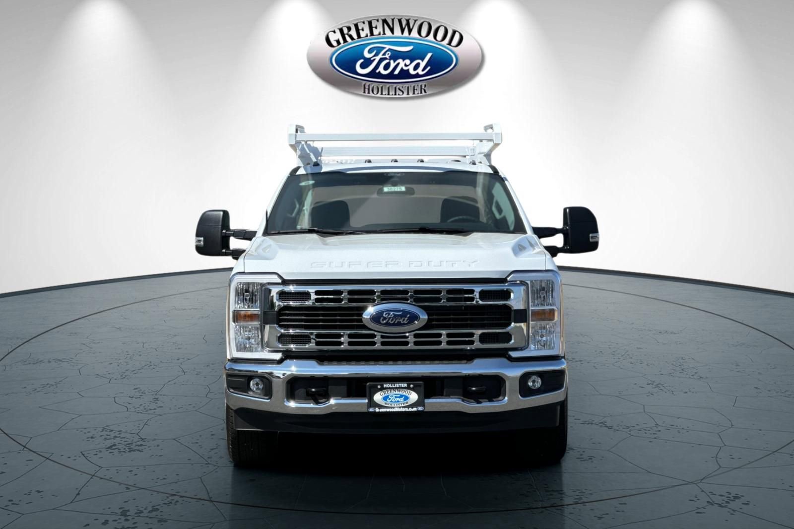 New 2025 Ford F350 XL w/ XL Chrome Package RWD image 9