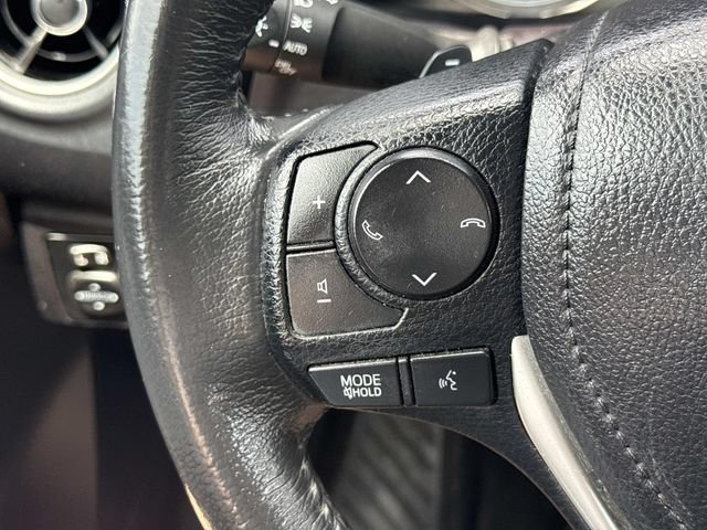 Used 2018 Toyota Corolla SE w/ Carpet Mat Package (TMS) FWD image 22