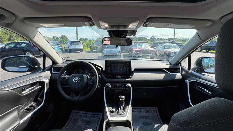 Used 2022 Toyota RAV4 XLE w/ Convenience Package AWD/4WD image 37