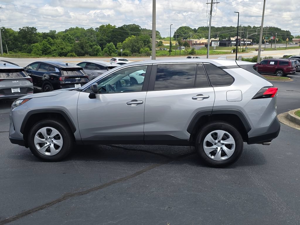 Used 2025 Toyota RAV4 LE FWD image 6